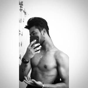 Meet your Posher, Sahil